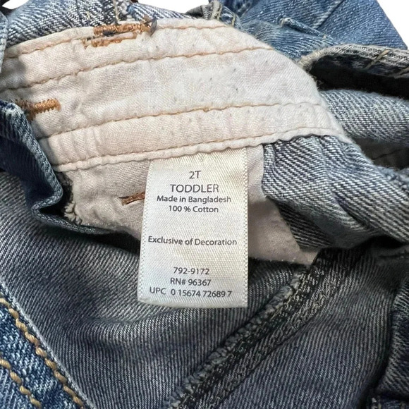 OshKosh Ruffled Heart Embroidered Shortall Overall Bob Vestbak 2T - Picture 6 of 8